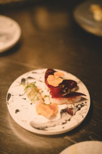 artgeneve-Night-fall-CafeDesBains-philippe-cramer-Thibault-Fuks-pop-up-restaurant-cooking-beetroot-sushis