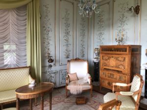 chateau lenzbourg salon